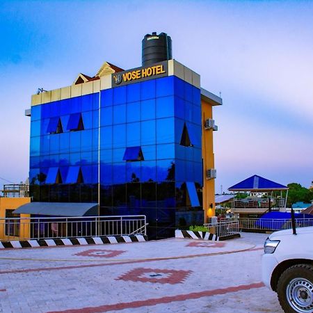Vose Hotel & Spa Дар-ес-Салам Екстер'єр фото